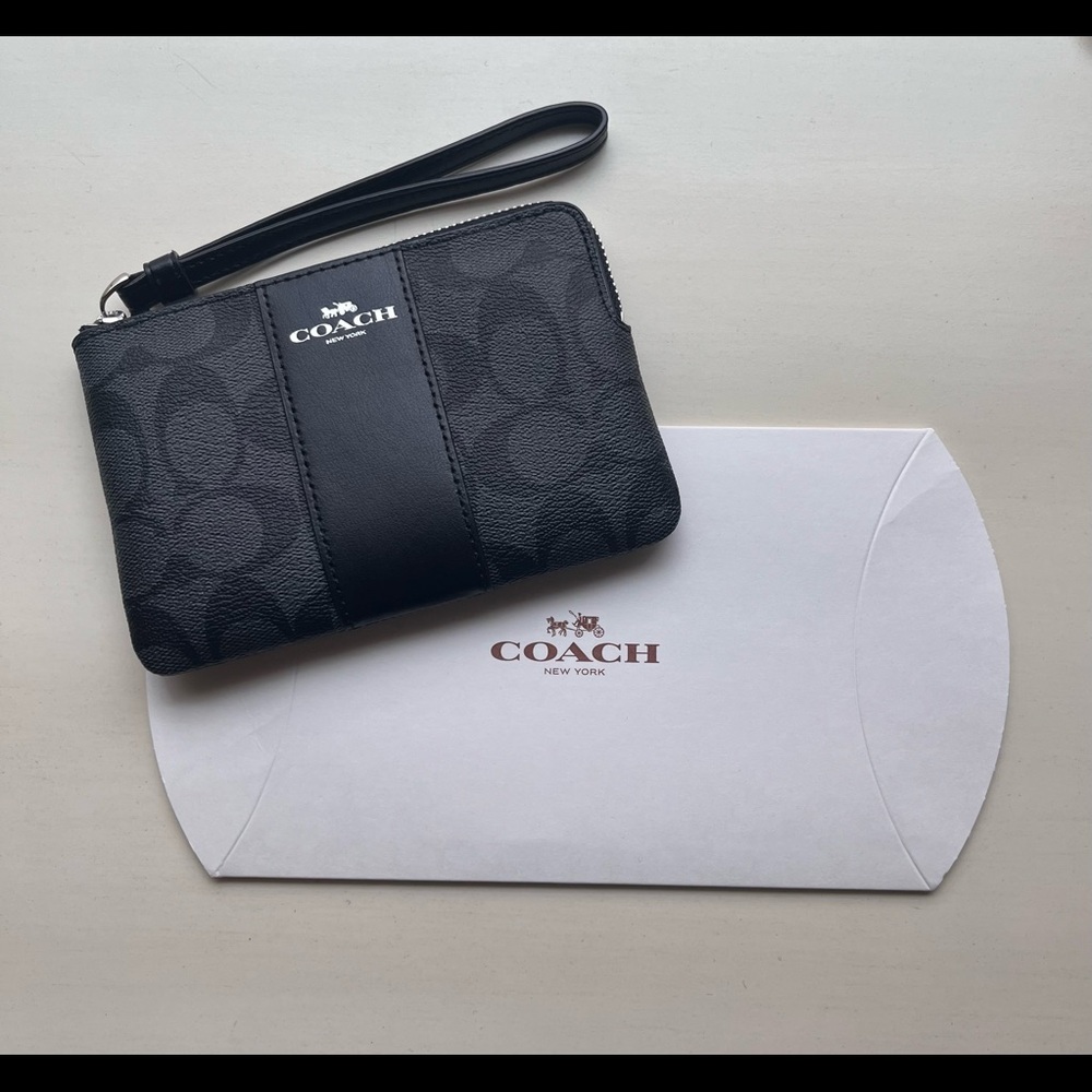 Coach Signature PVC Corner Zip Wristlet (Sv/Smoke Black/Black) - NWT (58035)